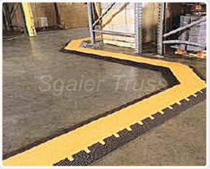 China Small Cable Ramp Rubber Floor Cable Protector , Truck Unloading Rubber Cord Cover Cable Speed Ramp on sale