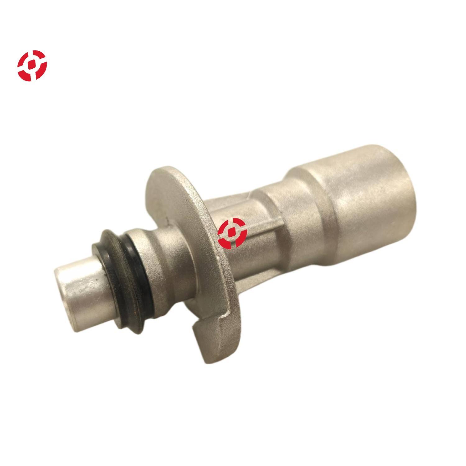 Aluminum water pipe joint Oil cooler to water pump inlet tube OE LR028136 Oil coolant tube hose for Land Rover