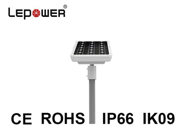 Integrated Solar Outdoor LED Street Lights 60 Watts Controller Reflector Battery