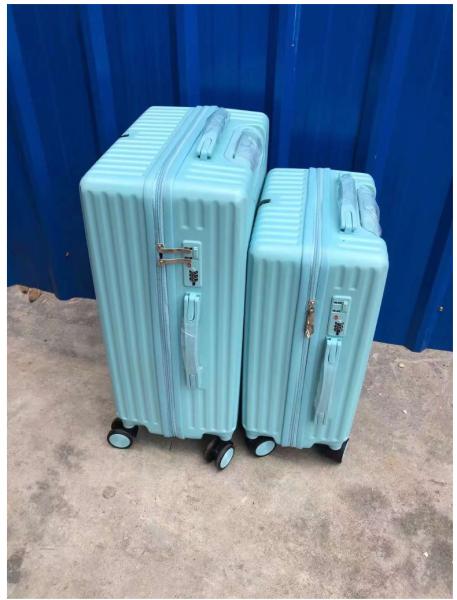 Fashionable Waterproof Aluminum Material Carry On Suitcase Luggage With Wheels