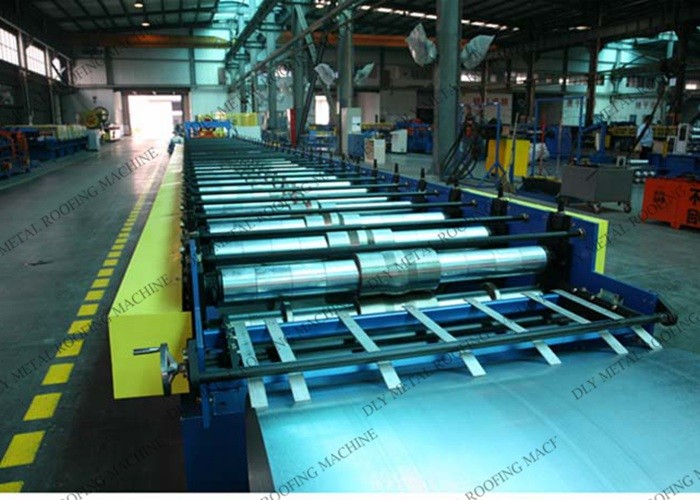 TR35 Trapezoidal Sheet Roll Forming Machine 7.5m Color Steel Roll Forming Equipment