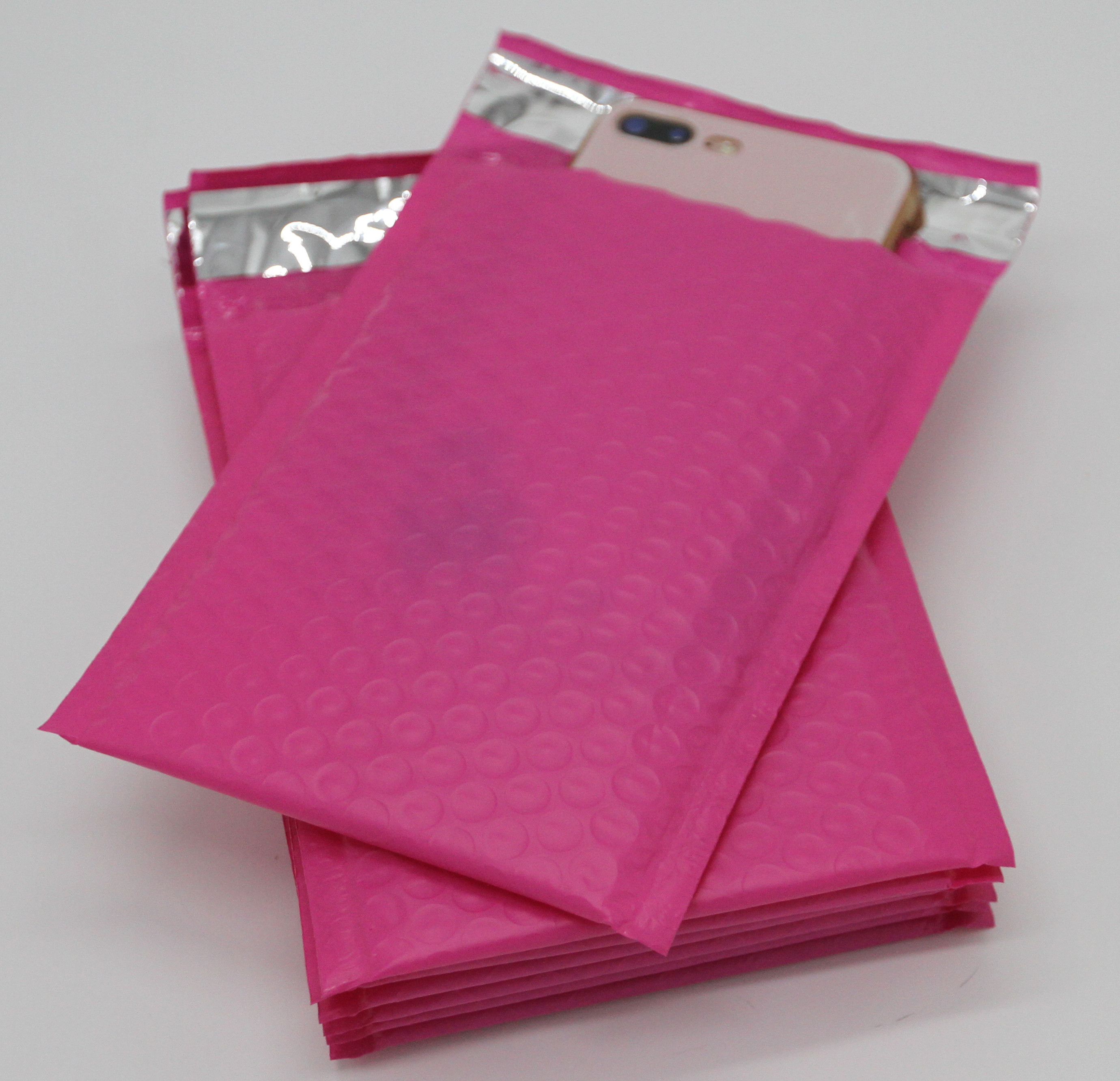 Printing Poly Bubble Envelopes Postage Bags 6 * 10 Inch Shockproof With Green Color