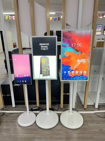VETO Portable Smart TV Android 12 Wireless Movable Built-in Battery Stand
