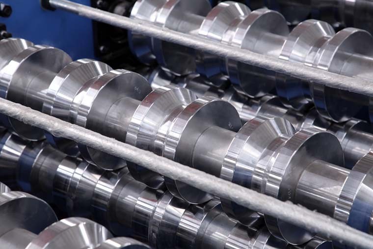 550Mpa 0.8mm Roof Panel Roll Forming Machine