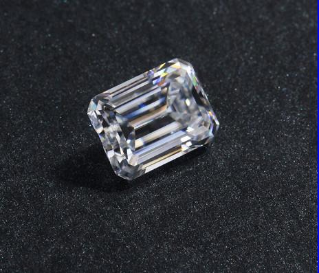 Lab Created Clear 1.5 Carat Moissanite Gemstones / Diamonds Moissanite Emeraldt