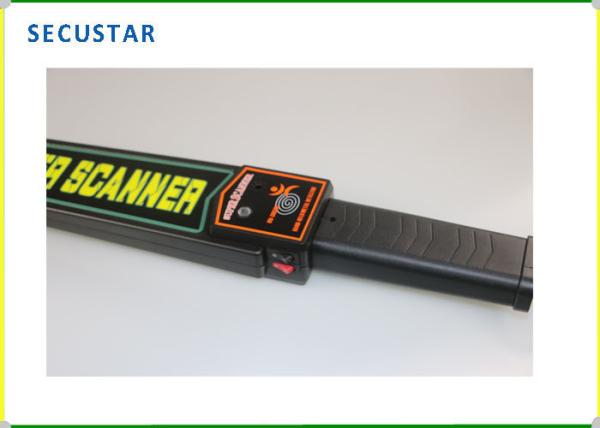 Anti Slip Hand Held Metal Detector Self - Calibration With Battery Charger And