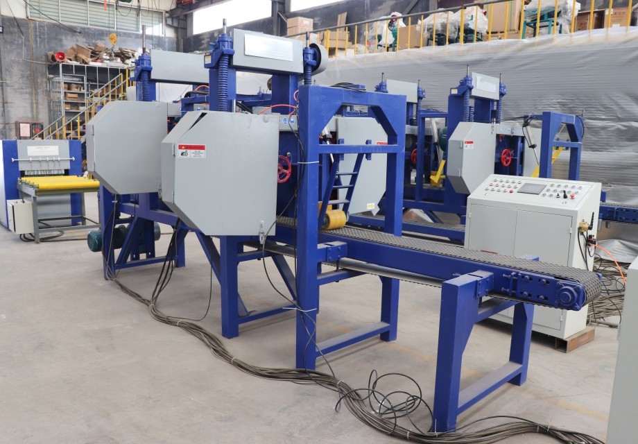 High-Production Bottom Slab Cutting Saw Mill with Industrial Sawmill Equipment