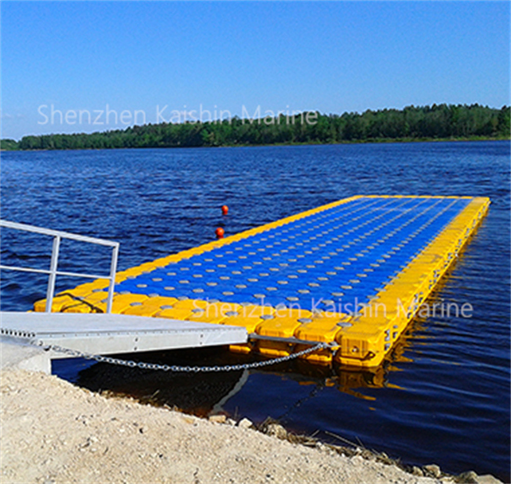 Modular Floating Cube Dock HDPE Plastic And EPS Foam Structure Marina Jet Ski Dock Floating Pontoon