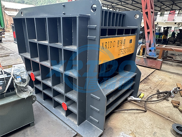 Aluminum Blocks Shredder Scrap Metal Recycling Machine Car Engine Crusher Scrap Metal Shredders