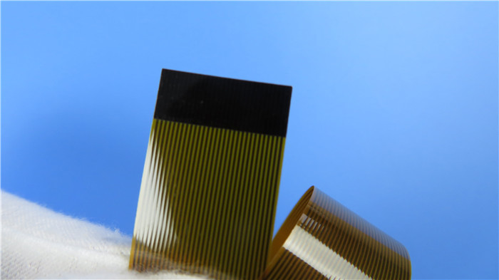 Single Sided Flex PCB Strips Built on 1oz Polyimide with PI Stiffener and Gold Plated for Contact Belt
