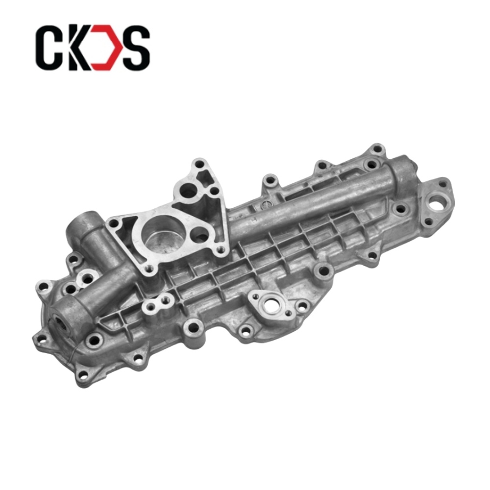 Japanese Truck Spare Parts Truck Engine System Cooling Parts Oil Cooler Cover For Nissan UD PF6T Trucks 21302-97513