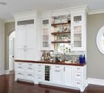 Modern Luxury Home Furniture Euro Style Bar Wine Rack with Wood Style Panel
