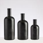 Acceptable Customer's Logo Glass Bottle with Matte Black Spray Printing 500ml