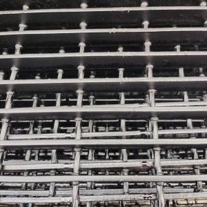 Wholesale Industrial Walkway Heavy Duty Steel Grating Press Locked Untreated Galvanized Bar from china suppliers