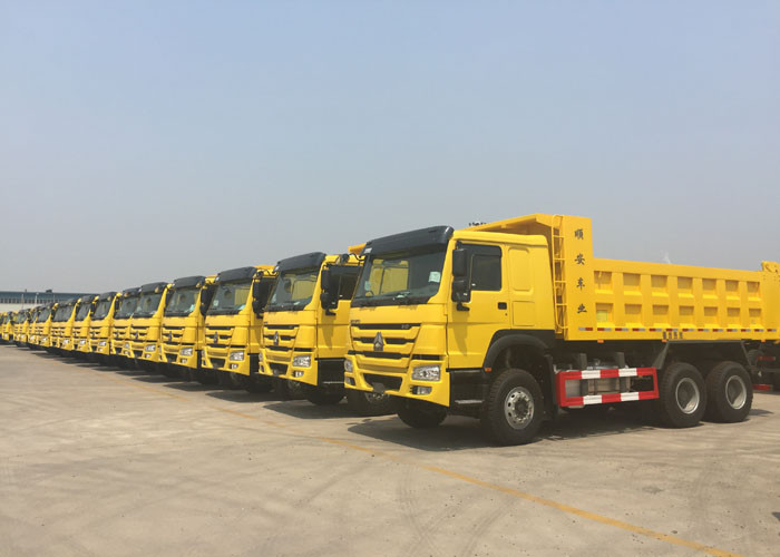 Tipper Dump Sino Howo Trucks 6X4 10-25 CBM For Construction Material Transport