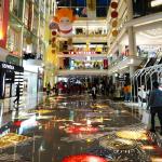3D Immersive Floor Projection Game System 3200 Lumens Indoor