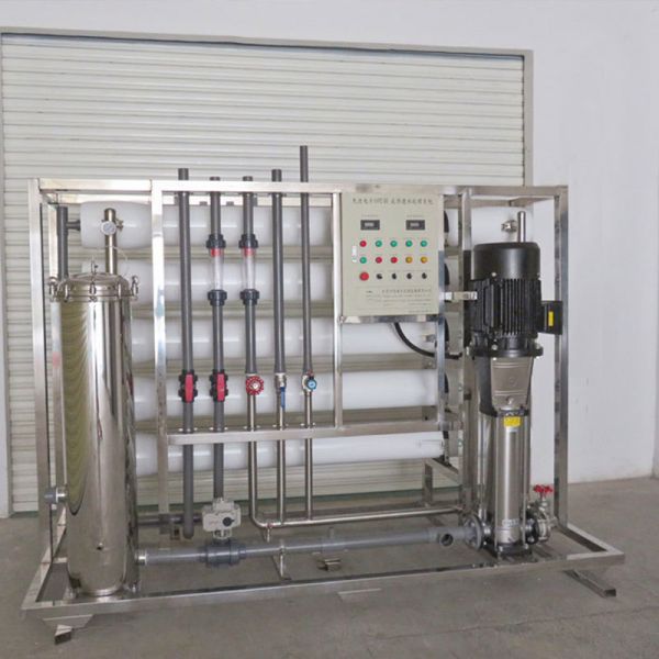 Water Purification Filter System RO 2000 Lph Ultrapure RO Water Treatment Plant