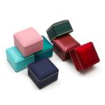 Customer's Logo Silk Screen Printing Jewelry Storage Box with Light in Peacock