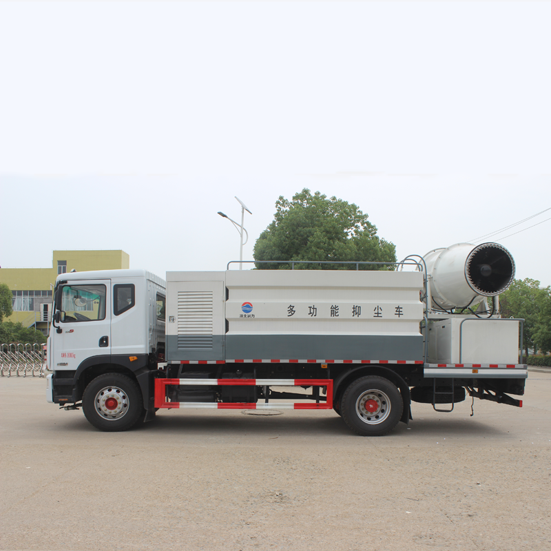 12000-14000 Liters Sprinkler Truck With Fog Gun water Bowser Truck tank Truck