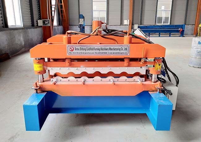 Bamboo Shape Cold Roll Forming Equipment , Metal Roofing Roll Former Coil Width 1200mm