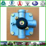 Relay Valve Wg9000360506 Manufactured by Heavy Duty Truck Parts for HOWO