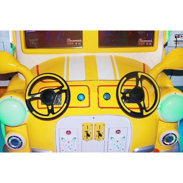 Metal Material Car Racing Arcade Machine For Game Center / Supermarket