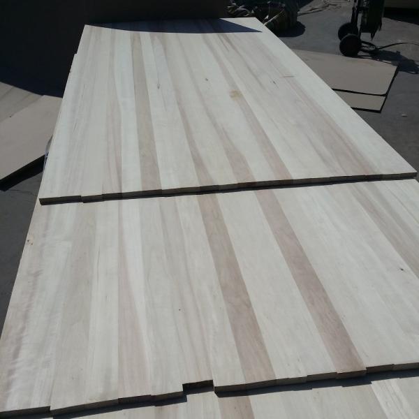 After-Sale Service E1/E0 Grade Edge Glue Poplar Solid Board for Modern Interior
