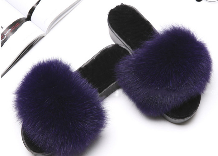 Dyed Color Ladies Fluffy Slippers For Summer , Spring Cute Womens Slippers