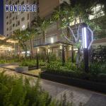 Large Stainless Steel Outdoor Sculpture Geometric Leaf Shaped Pavilion In