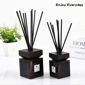 Wholesale Square Home Reed Diffuser Wooden Bottle Cap Pure Natural Fragrance Reed Diffuser from china suppliers