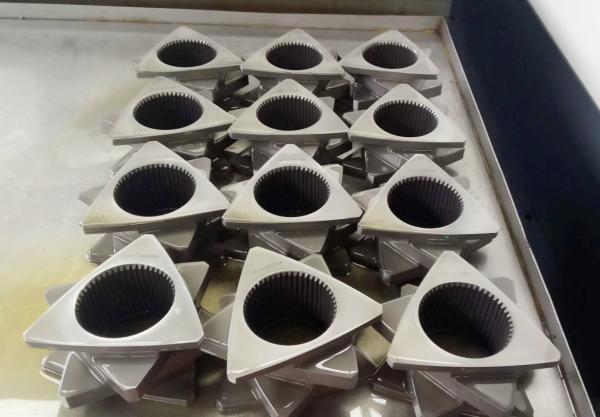 High Corrosion Resistance Twin Screw Extruder Parts Extruder Screw Element For