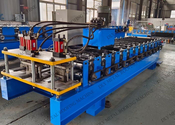 Touchscreen C Profile Keel Roll Forming Machine Ce Approval