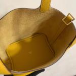 Hermes Branded Ladies Handbag Jaune Ambre Picotin Lock PM Clemence Leather
