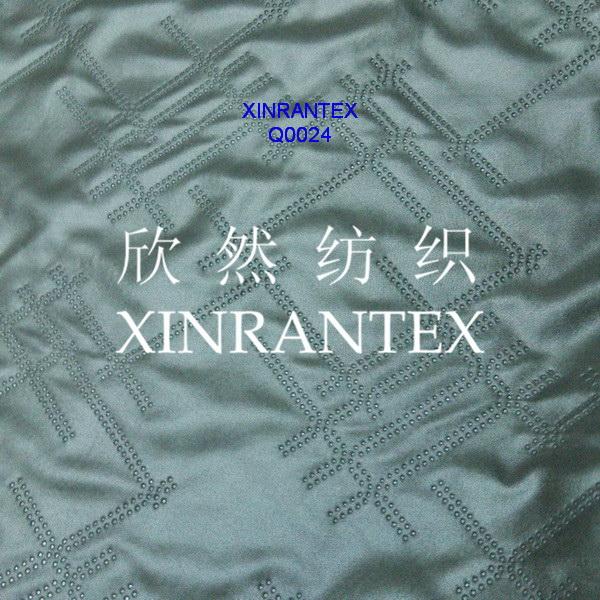 Quality Q0024 polyester quilting fabric design for sale