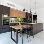 Wooden Modular Household Kitchen with Plywood Carcass Material and Faucet