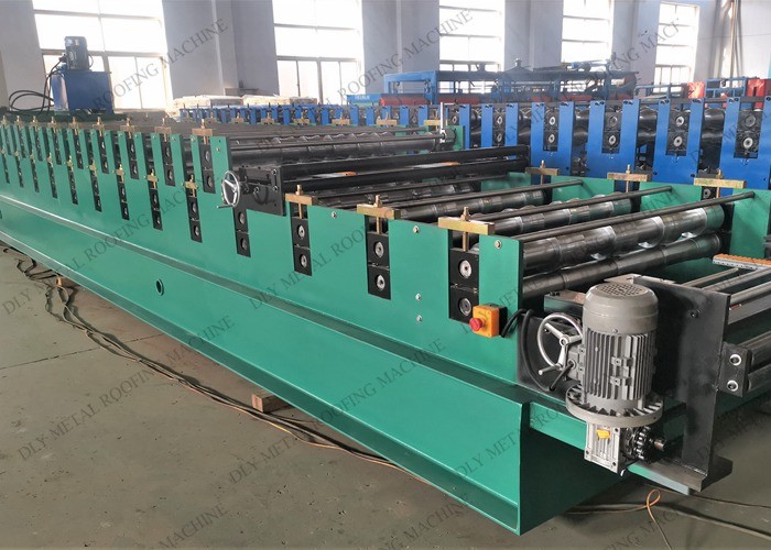 220V Double Roll Forming Machine PLC 5.5KW Metal Roofing Roll Former