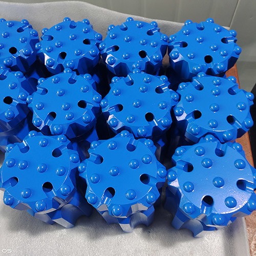 64-127mm Forging Retract Button Bit with Raised Center for Rock Drilling and Mining Well