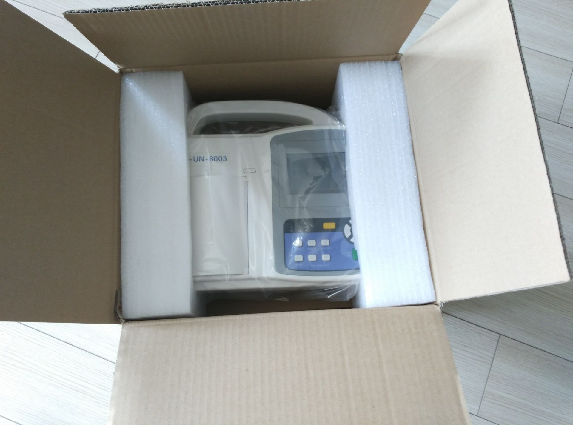 UN8003 ISO CE approved 3 Channels Digital ECG Machine