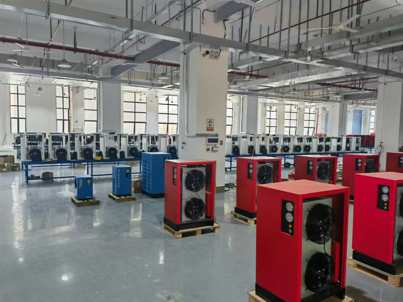 High Flow Rate 1.2-42.5m3/min Adsorption Compressed Air Dryer with 220-240V/50Hz-1P Power Supply