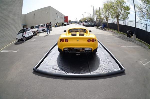 Durable Inflatable Car Wash Mat Easy Set Up With CE / UL Blower