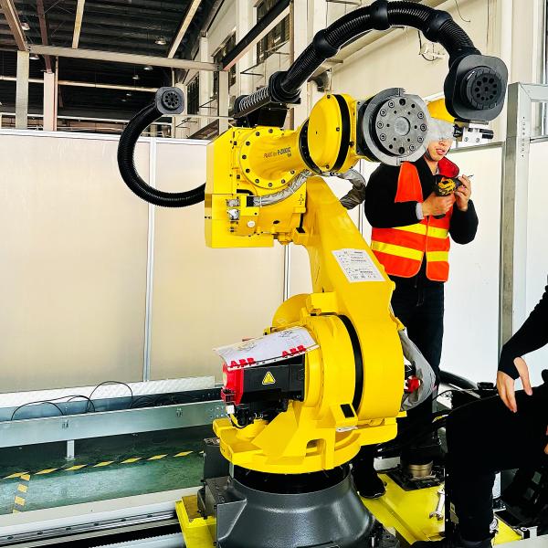 Integrated / Split Type Robot Dress Pack With Integrated Installation Mode 20KG Weight