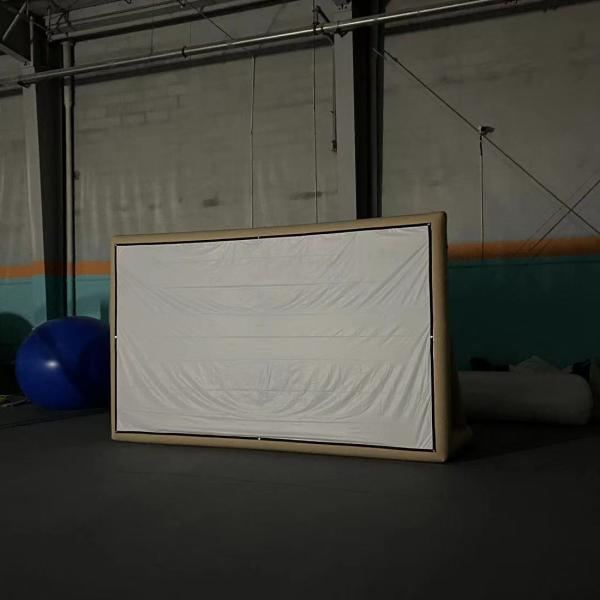 Holiday Party PVC Airtight Inflatable Movie Screen Suitable for Family or