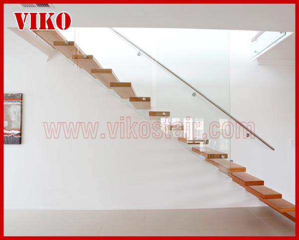 Floating Staircase VK57C 304 stainless steel Tread American Oakstrip Stringer