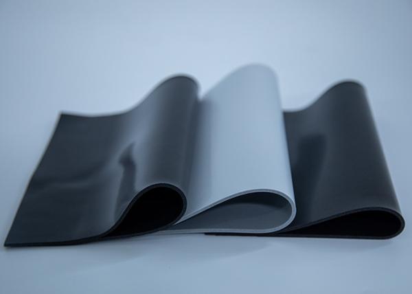 ZLPP200 Black Colour Flame Retardant High Compressibility Silicone Foam Used for