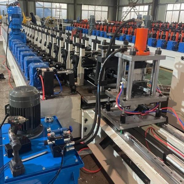 Galvanized Steel Stud And Track Roll Forming Machine With Servo Following Cut