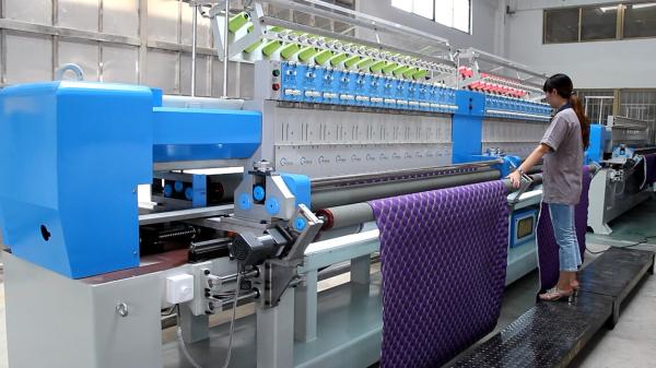 High Speed Multihead Industrial Embroidery Machines 76.2mm Quilting and