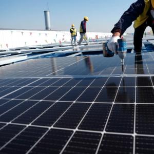 Wholesale 182mmx182mm 48V Solar Panel 540W IP68 600 Watt Solar System from china suppliers