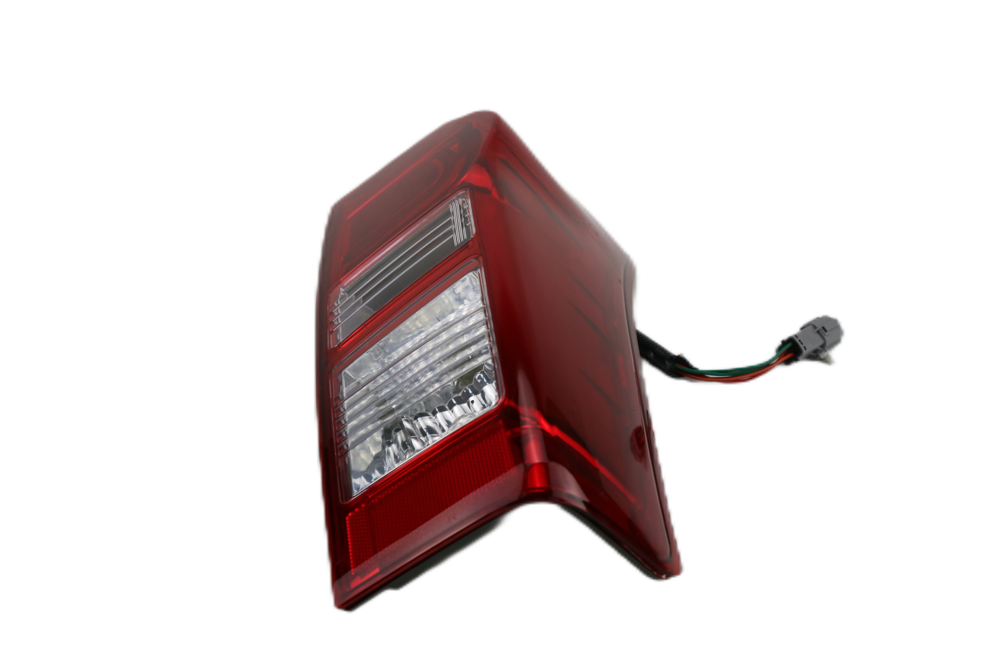 ISUZU DMAX2015 TAIL LAMP ASM R（LED)RED 8982222810