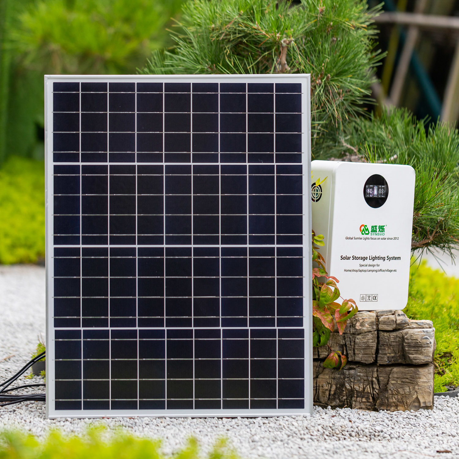 22*30cm Portable Solar Generators With Universal Output Socket SRE-918