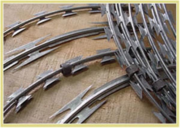 Barb Wire Fence Bags Waterproof Cross Style Surface Packing Paper Garden